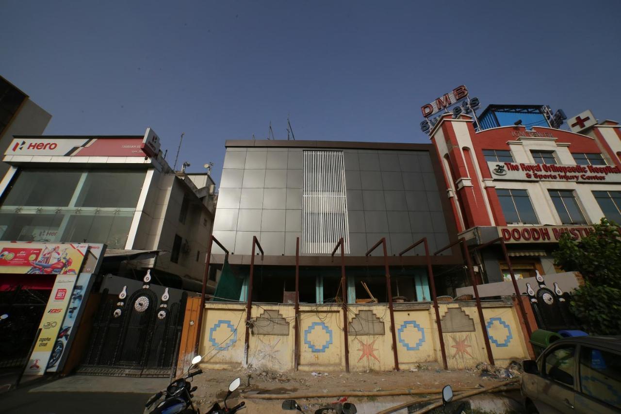 Oyo 16536 Hotel Vasko Τζαϊπούρ Εξωτερικό φωτογραφία