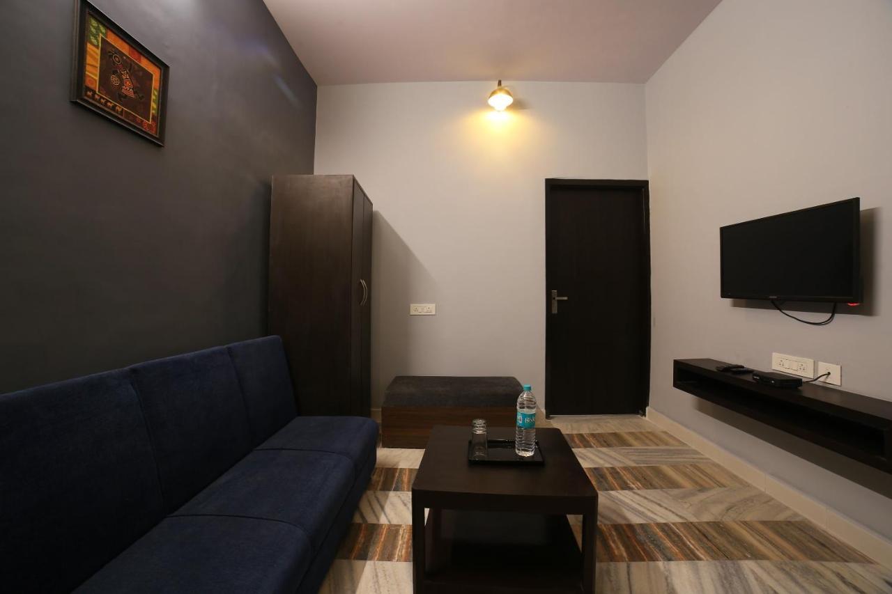 Oyo 16536 Hotel Vasko Τζαϊπούρ Εξωτερικό φωτογραφία